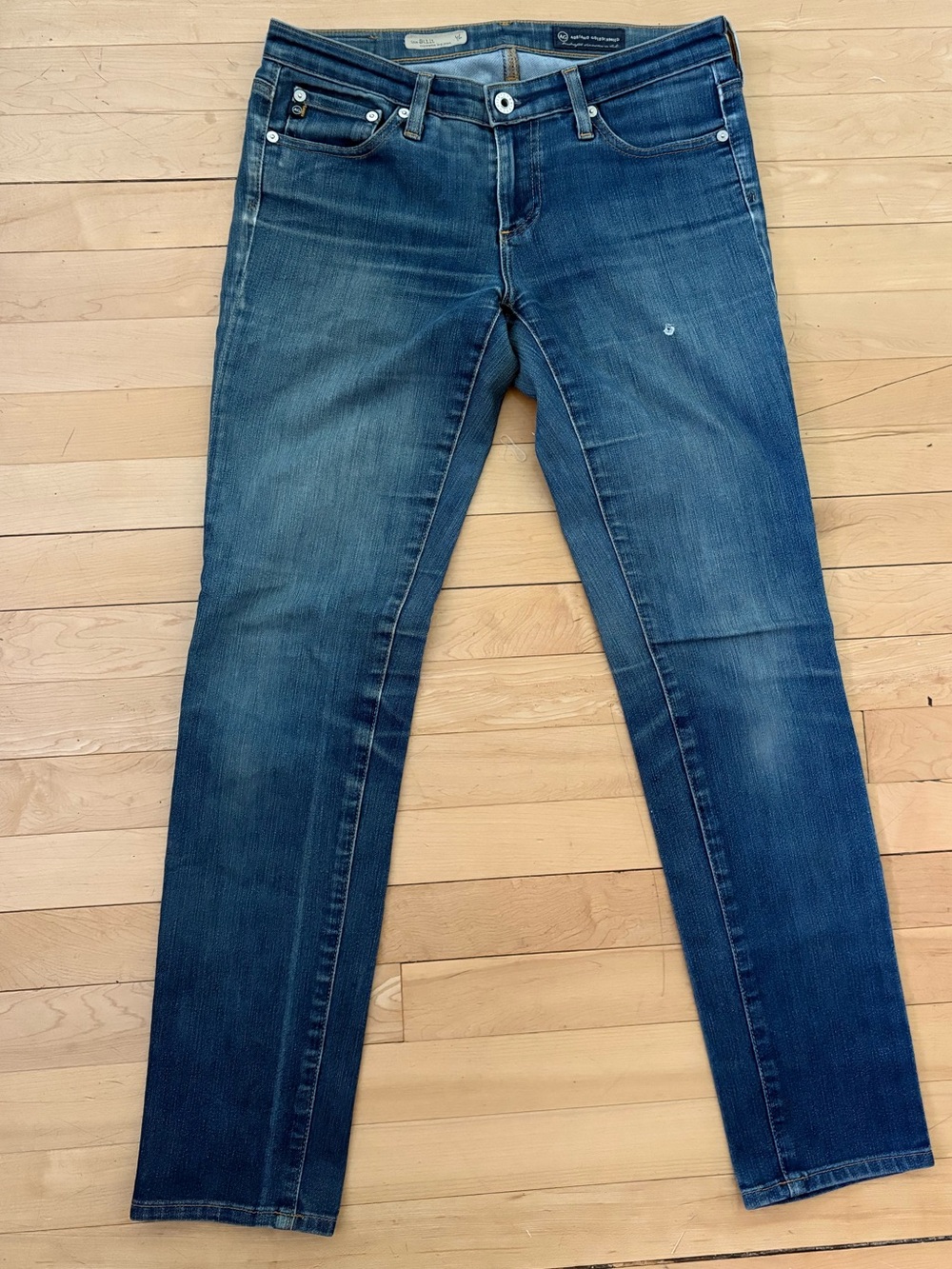 AG Skinny Jeans - size women’s 27